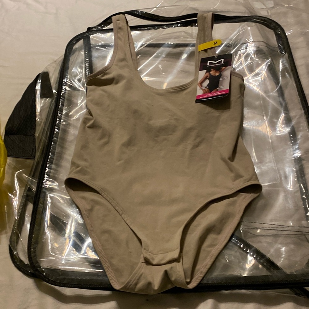 Maidenform Shape wear
